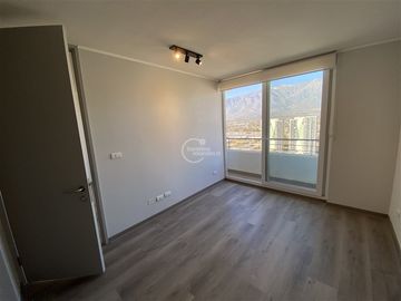 Nuevo1 dorm. 1 baño. Estac. Bod. en La Florida