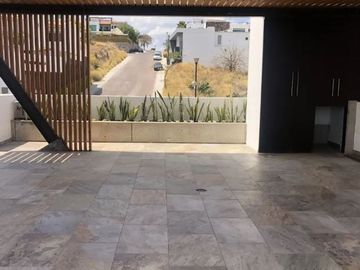 Casa CARO en VENTA Cumbres del Lago