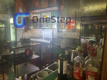 DERECHO LLAVES BAR Y RESTAURANTE 4 PATENTES Y TERRAZA. ÑUÑOA
