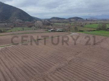 Se vende terreno agrícola en Aculeo