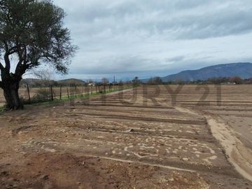 Se vende terreno agrícola en Aculeo
