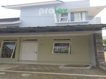 Rumah Strategis di Grand Pinus Regency Soekarno Hatta DEKAT HOTEL GRAND CORDELA