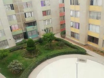 ¡Aprovecha esta oportunidad única de adquirir un departamento a precio de remate! 
Este encantador departamento, ubicado en el 5to piso de un condomi