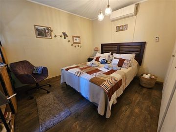 Casa en venta de 4 dorm. en Huechuraba