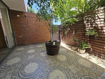 Casa en venta de 4 dorm. en Huechuraba