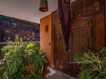 Casa de Lujo en Venta en Pinar de la Venta Zapopan Rancho contento