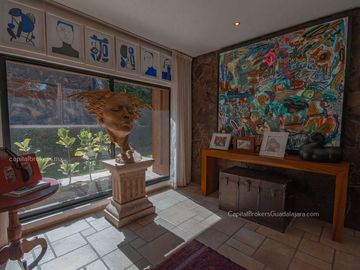 Casa de Lujo en Venta en Pinar de la Venta Zapopan Rancho contento
