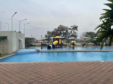 VENTA DE CASA VILLAS LA RIADA DE LA URBANIZACION LA ROMAREDA -  POR ESTRENAR (LM)