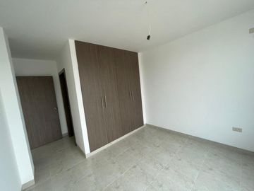VENTA DE CASA VILLAS LA RIADA DE LA URBANIZACION LA ROMAREDA -  POR ESTRENAR (LM)