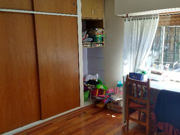 Casa en venta en Moron Sur