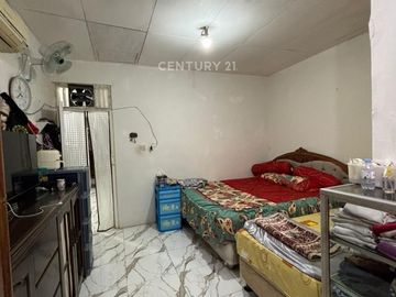 Rumah Hook Dan Kontrakan Di Bintara Bekasi LT 185m 5 KT Siap Huni