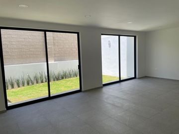CASA EN VENTA PARQUE NAYARIT LOMAS DE ANGELOPOLIS