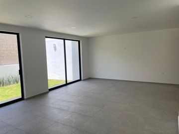 CASA EN VENTA PARQUE NAYARIT LOMAS DE ANGELOPOLIS