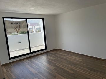 CASA EN VENTA PARQUE NAYARIT LOMAS DE ANGELOPOLIS