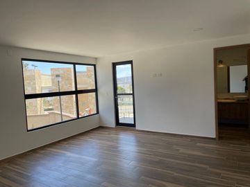 CASA EN VENTA PARQUE NAYARIT LOMAS DE ANGELOPOLIS