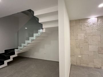 CASA EN VENTA PARQUE NAYARIT LOMAS DE ANGELOPOLIS