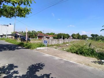 Rumah Model VILLA MEZZANINE Dijual dekat Candi Prambanan