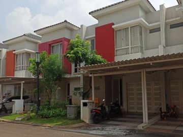 DIJUAL RUMAH BAGUS SUDAH RENOV SEMI FURNISH DI VOLTA GADING SERPONG