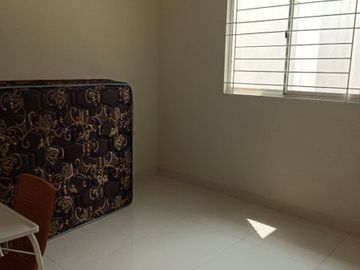 DIJUAL RUMAH BAGUS SUDAH RENOV SEMI FURNISH DI VOLTA GADING SERPONG
