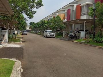 DIJUAL RUMAH BAGUS SUDAH RENOV SEMI FURNISH DI VOLTA GADING SERPONG