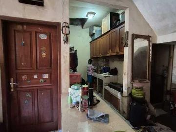 Rumah Siap Huni 2 Lantai di Cirendeu Harga Murah