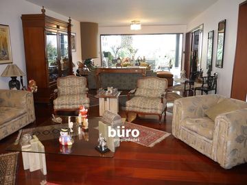 BAJÓ DE PRECIO!!! CASA EN VENTA EN SAN ISIDRO EN OCTAVIO ESPINOZA