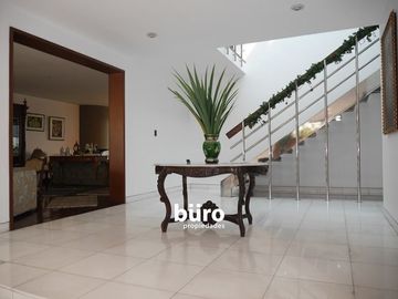 BAJÓ DE PRECIO!!! CASA EN VENTA EN SAN ISIDRO EN OCTAVIO ESPINOZA