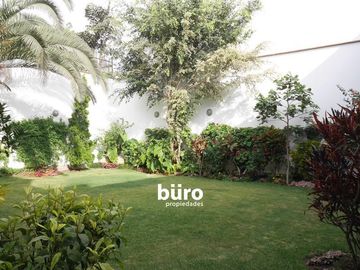 BAJÓ DE PRECIO!!! CASA EN VENTA EN SAN ISIDRO EN OCTAVIO ESPINOZA