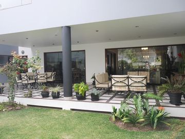 BAJÓ DE PRECIO!!! CASA EN VENTA EN SAN ISIDRO EN OCTAVIO ESPINOZA