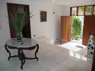 BAJÓ DE PRECIO!!! CASA EN VENTA EN SAN ISIDRO EN OCTAVIO ESPINOZA