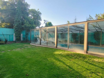 Casa en venta en La Reina sector Grange; 7 dorm,6 baños