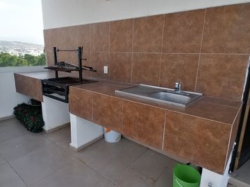 Penthouse en Paraíso Country Club