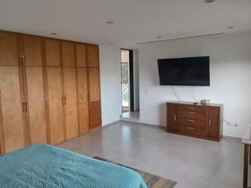 Penthouse en Paraíso Country Club