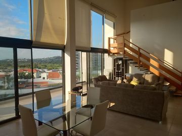 Penthouse en Paraíso Country Club