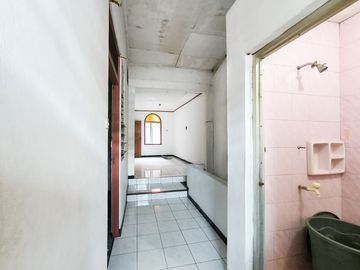 Rumah LB 100 Strategis 8 Mnt ke Stasiun Klender Baru Siap Huni J-41160