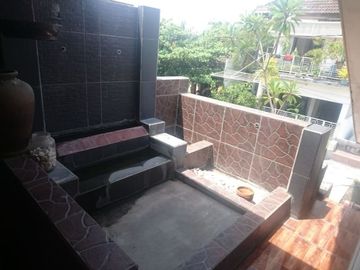 Rumah di Rungkut 3KT lebar 8m Perum Gunung Anyar Mas