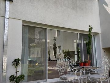 Casa con Pileta en Venta en Barrio Privado San Juan