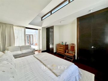 Casa en venta de 5 dorm. en Lo Barnechea