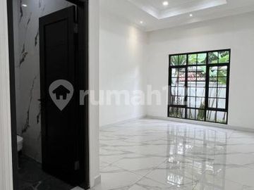 Rumah Semi Interior SHM Air Bersih & Jernih Siap Huni di Cilandak