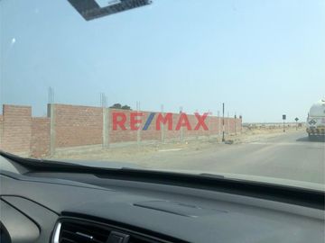 Ubicado en la Carretera a Chavín, terreno inscrito en los Registros Públicos, sin cargas ni gravámenes, ideal para el sector comercial, industrial y d