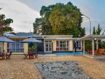 Jual Villa Sangat Mewah daerah Songgokerto Kota Batu