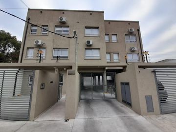 «»Venta Departamento con Cochera»»