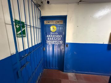 local en arriendo en perpetuo socorro. Cod A777219