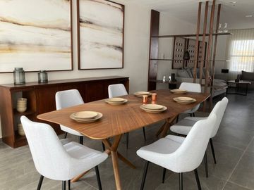 Casa en venta en privada de 48 casas con amenidades