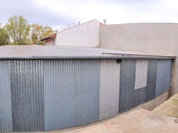 Casa  galpon alquilado super refaccionar Pilar