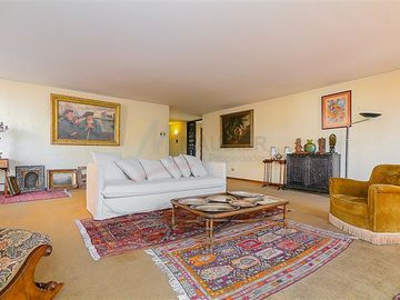 Departamento en Venta en El Golf