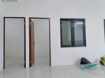 Rumah Ngagel Wasana STRATEGIS, BARU RENOV, ROW 4.5M
