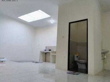 Rumah Ngagel Wasana STRATEGIS, BARU RENOV, ROW 4.5M