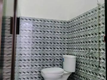 Rumah Ngagel Wasana STRATEGIS, BARU RENOV, ROW 4.5M