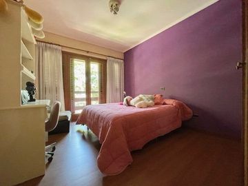 Chalet 5 ambientes en Los Troncos